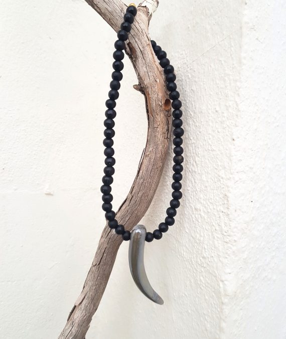 Collar Corto Colmillo